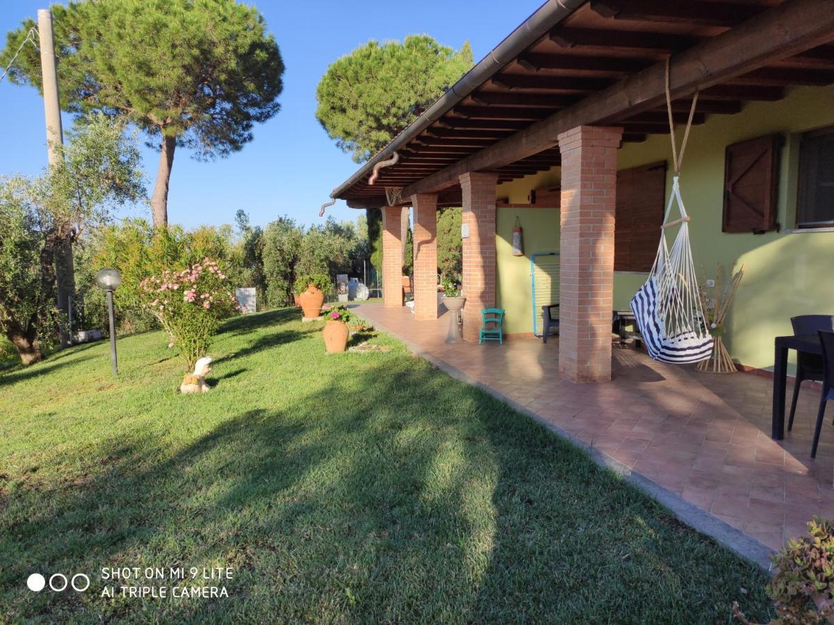 Agriturismo Poggio All'Olivo ฟอลลอนนีกา ภายนอก รูปภาพ