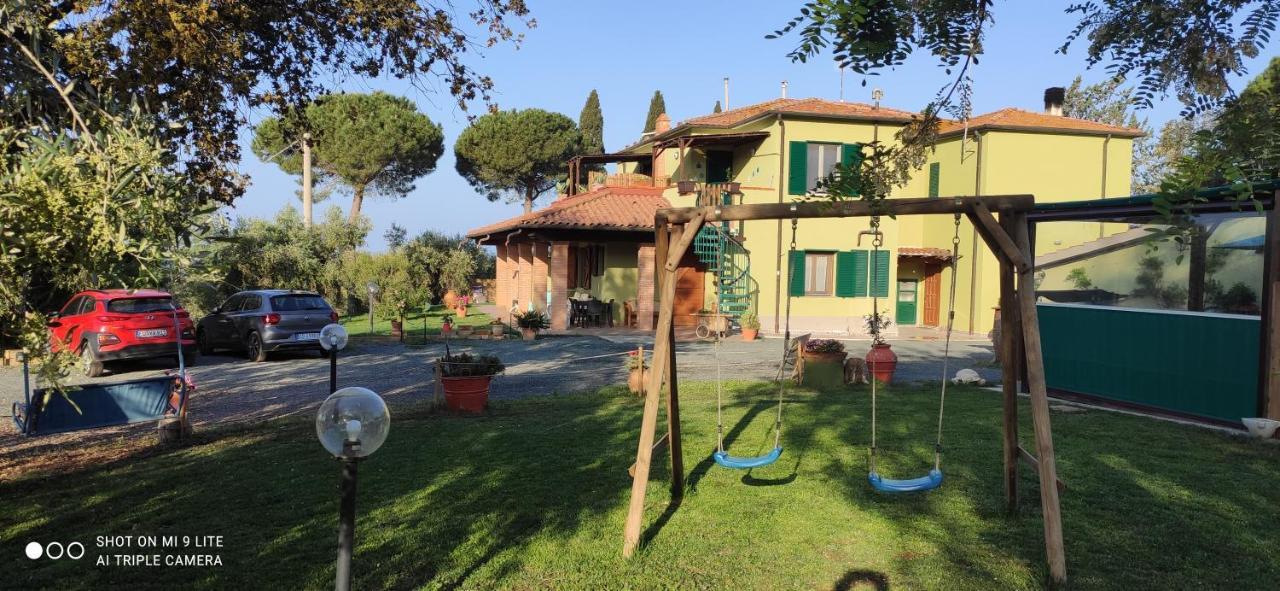 Agriturismo Poggio All'Olivo ฟอลลอนนีกา ภายนอก รูปภาพ